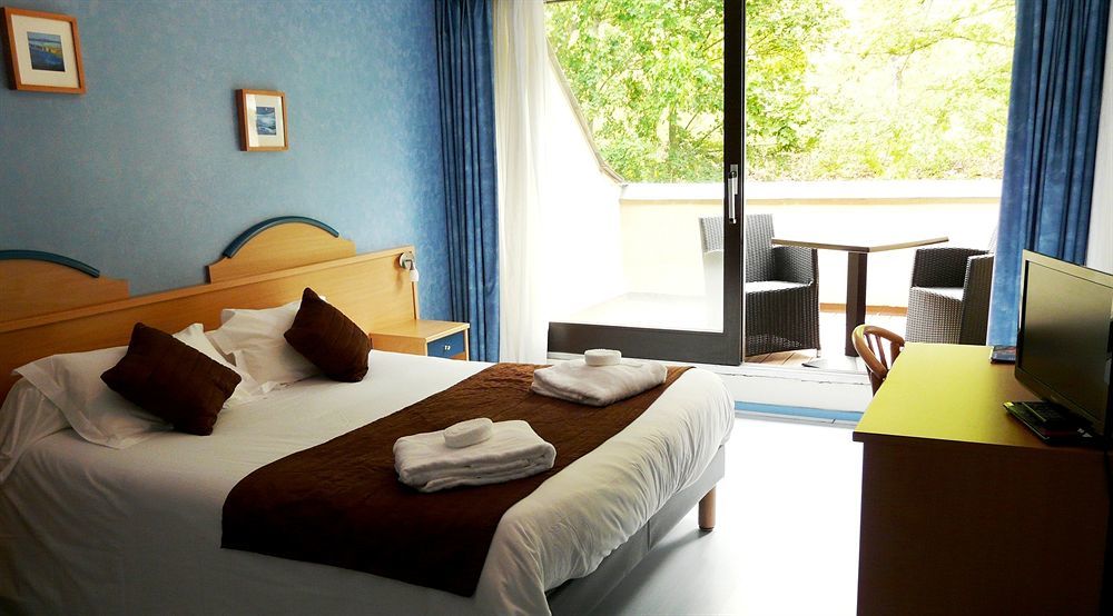 Brit Hotel Du Ban Chaudes-Aigues Kültér fotó